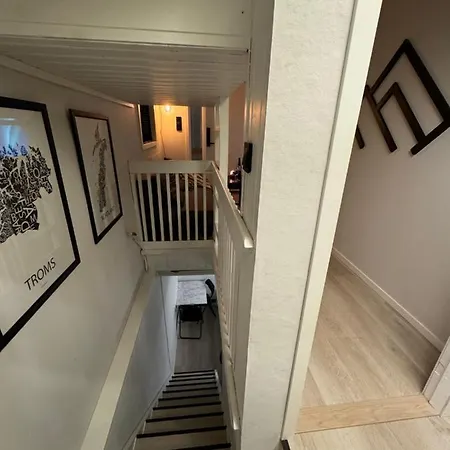 New! Modern - - Cozy Place By The Sherpa Stairs * Tromso