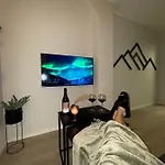 New! Modern - Central - Cozy Place By The Sherpa Stairs * Tromsø